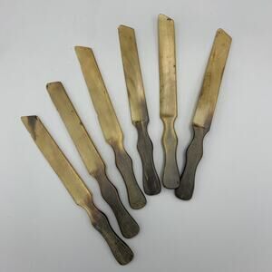 VINTAGE Bone Knives, Buffalo Or Bovine Butter Knives, Set Of 6 RARE